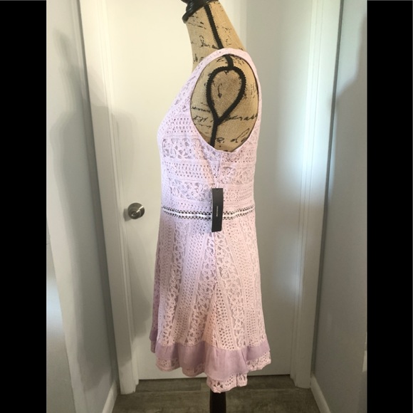 Lulu’s Lace Pink Lilac Dress - Picture 6 of 6